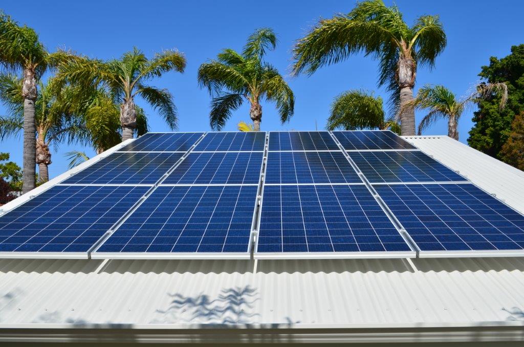 Solar Power Experts at Renew Energy